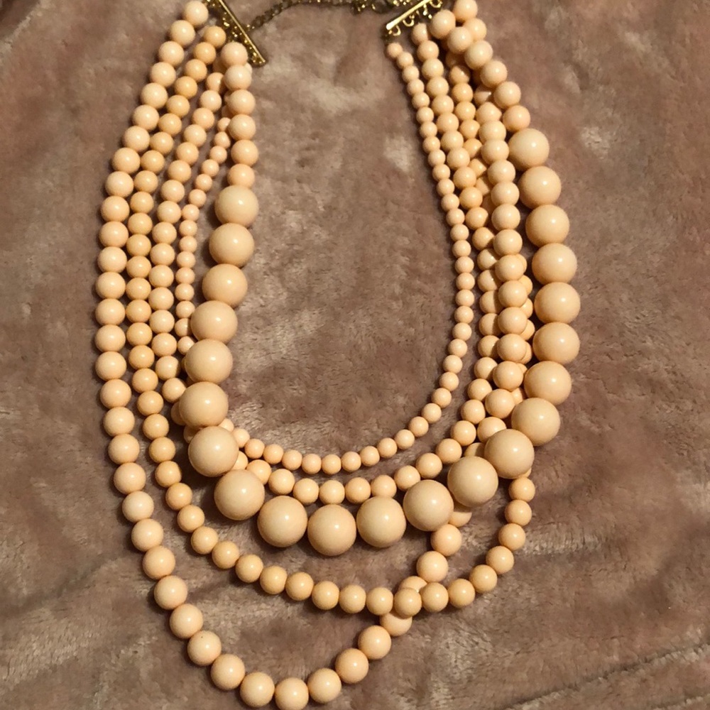 Beaded necklace